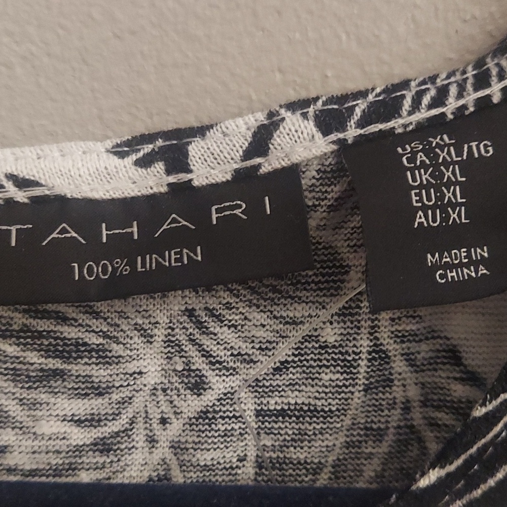 NWT TAHARI 100% Luxe Linen Black And White Floral Back Button Down Pullover Top - Picture 3 of 11